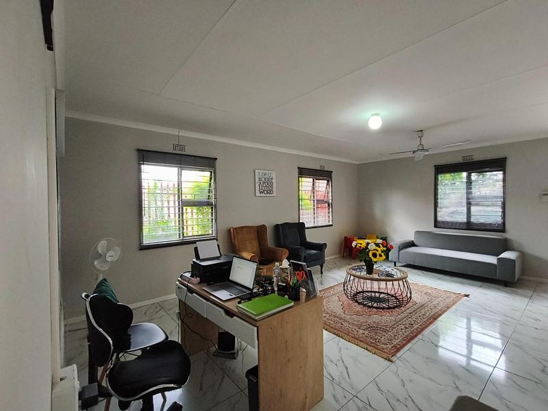 4 Bedroom Property for Sale in Mthata Eastern Cape